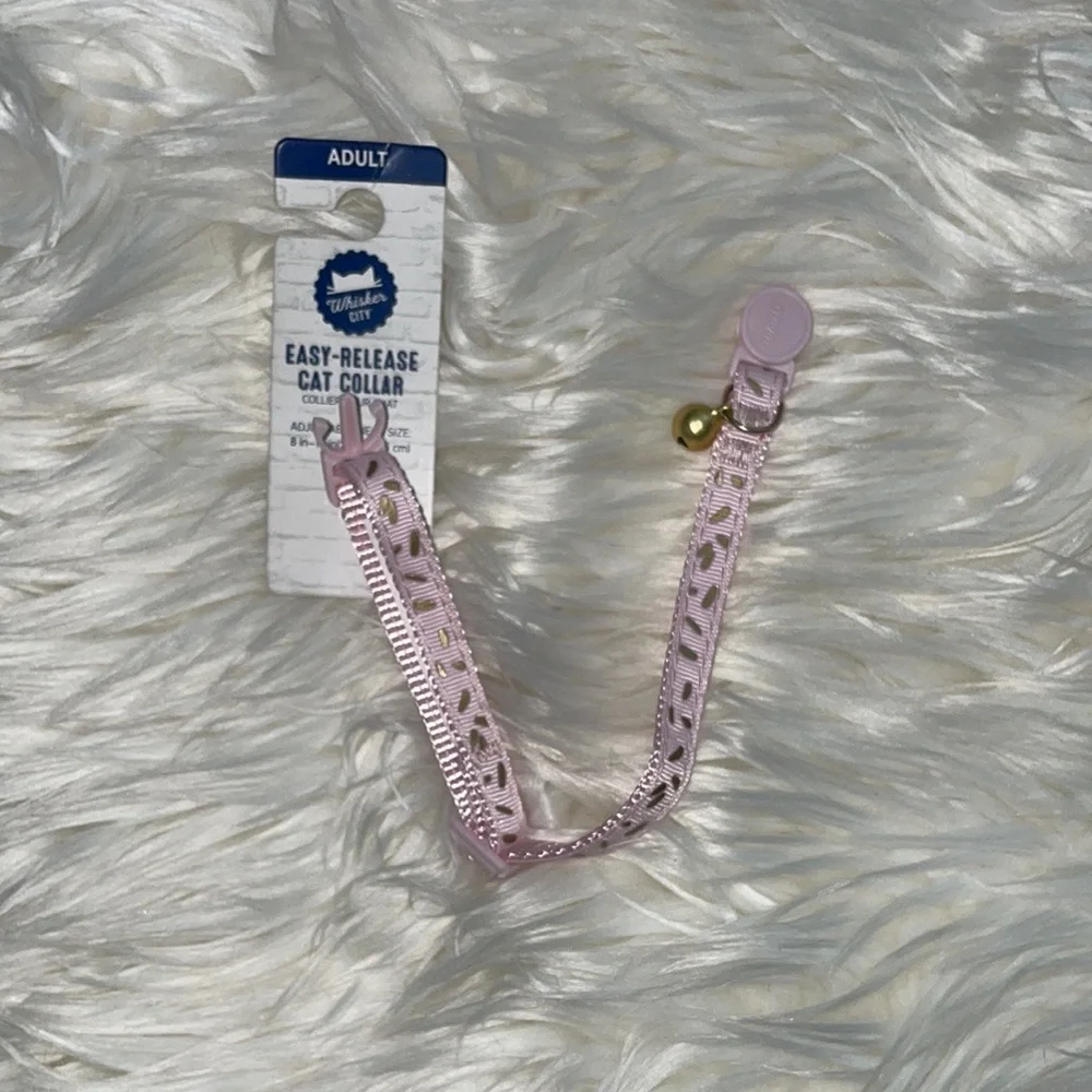 NWT 💗Pink and Gold Breakaway/Easy Release 🐈Adult Cat Collar with 🔔